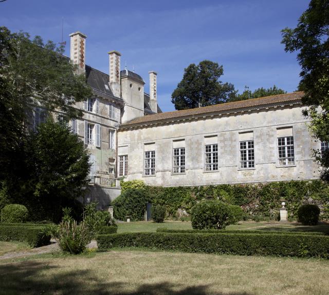 Abbaye Royale de Saint-Michel-En-L'Herm